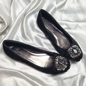N BY NILCOLE MILLER black suede flats feather & rhinestone ornate stone accents